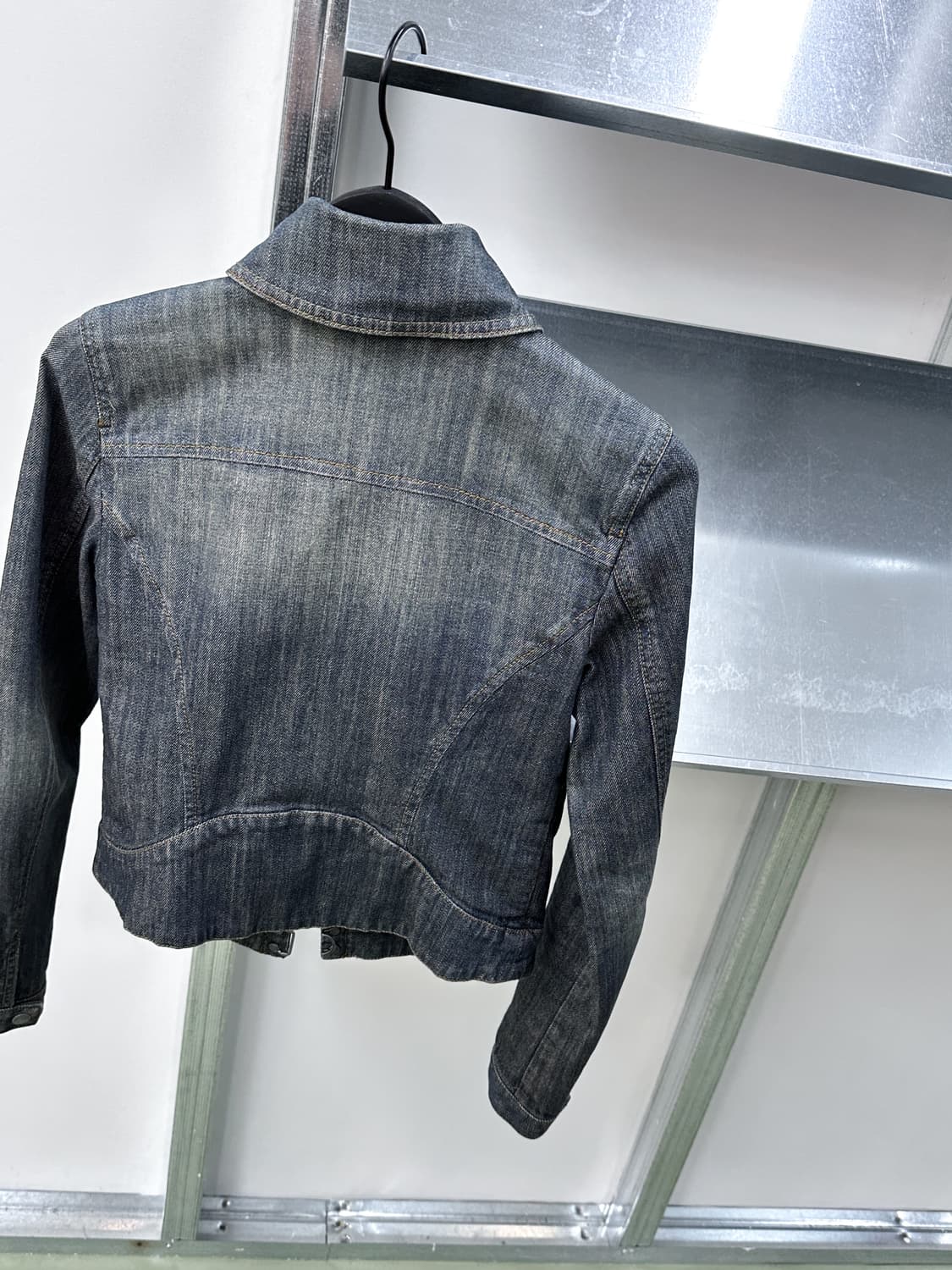 dkny hook denim jacket 상품이미지3