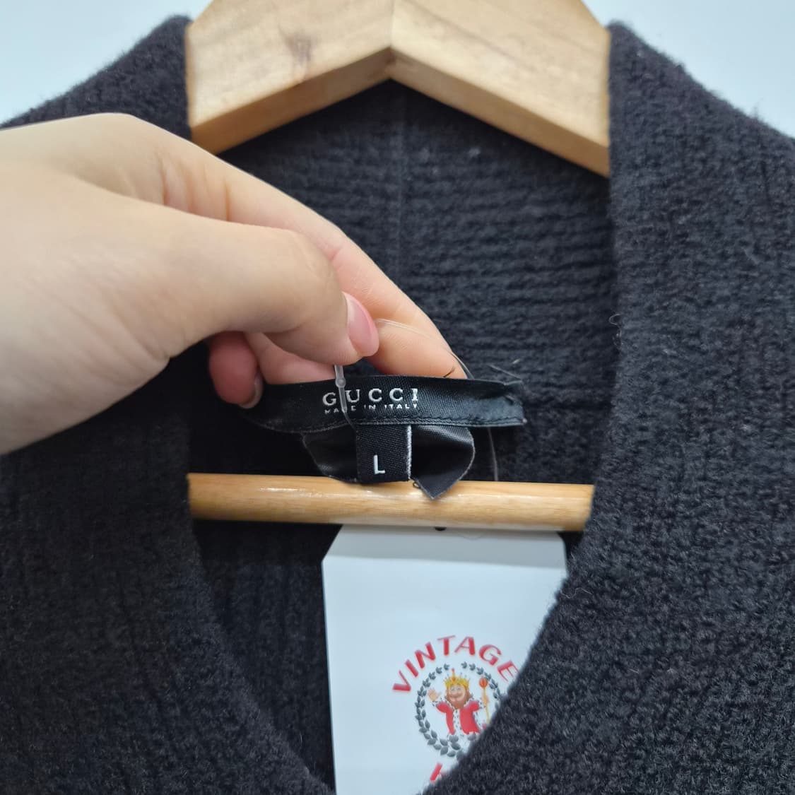 구찌 블랙 V넥 니트 스웨터 여성 L 상품이미지3