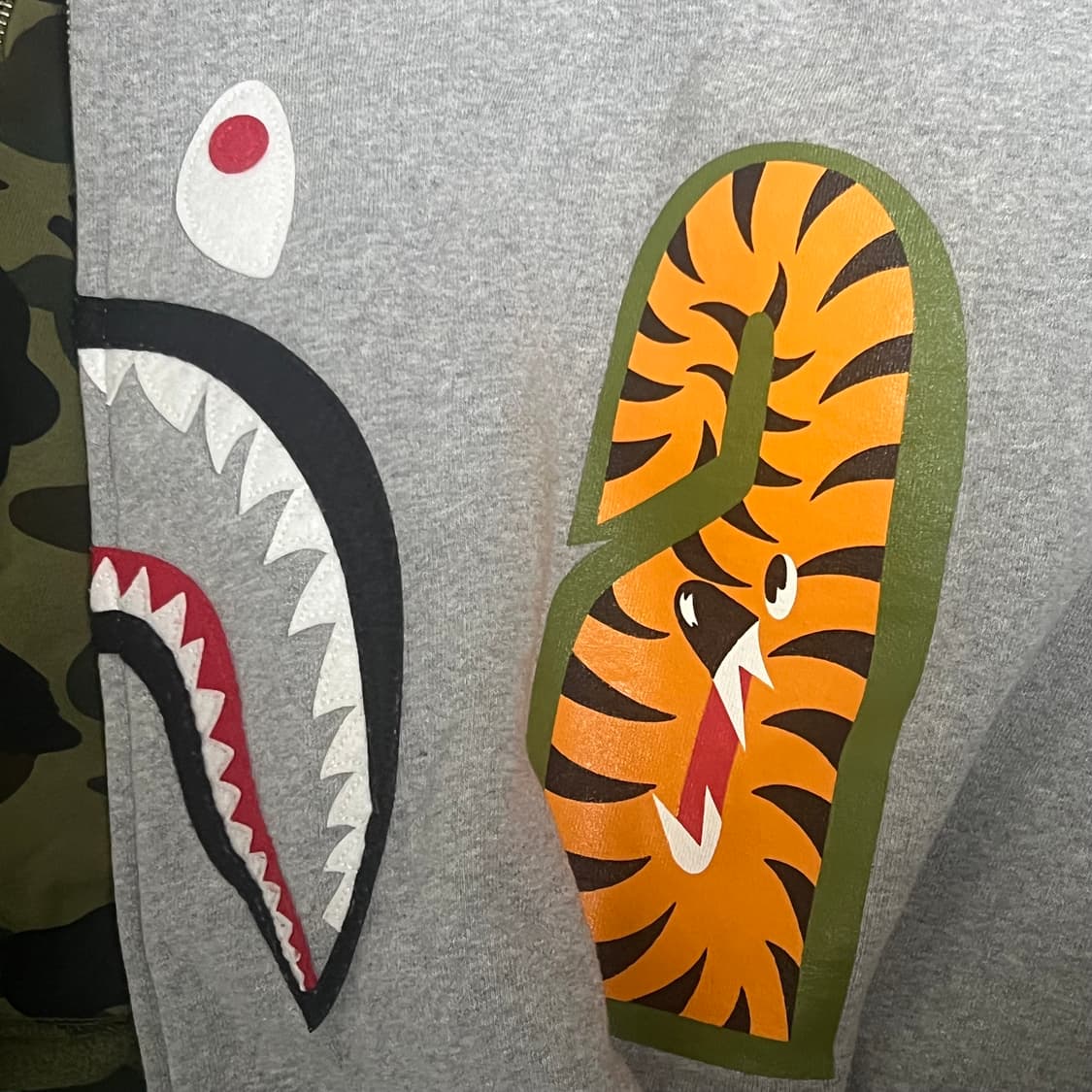 베이프 후드집업 2XL 팝니다. 상품이미지5