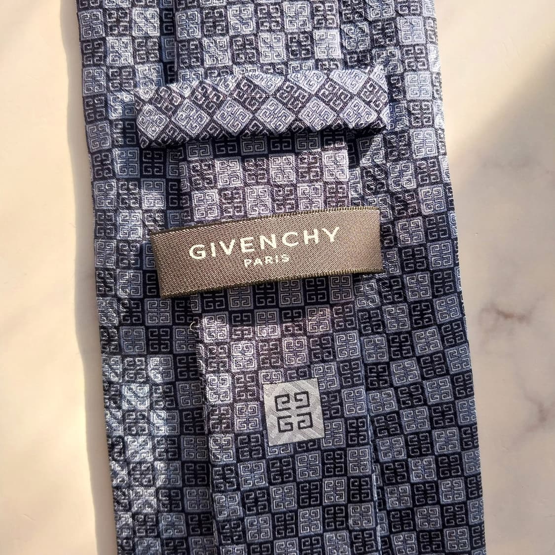 지방시 실크 4G 로고 패턴 넥타이 9.6cm S~A+등급 K1376
 상품이미지9