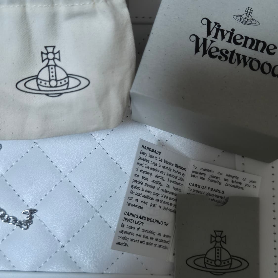 비비안웨스트우드 클로버 목걸이 상품이미지4