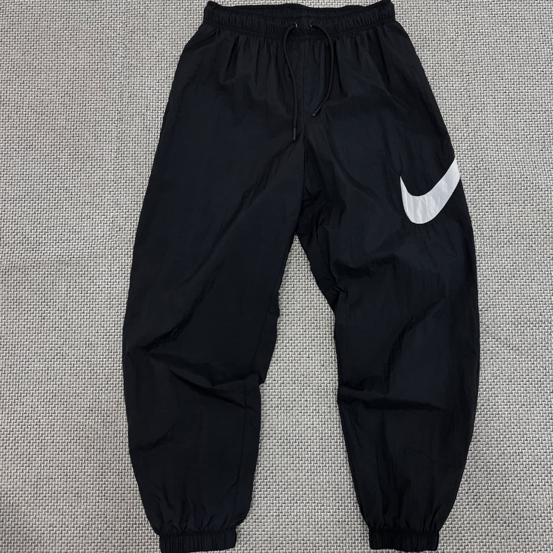  Nike 에센셜 우븐 조거 팬츠 상품이미지1