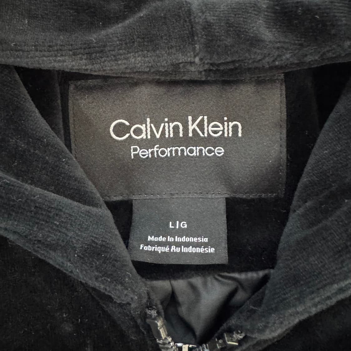 Calvin Klein 캘빈클라인 블랙 벨벳 후드집업 상품이미지6