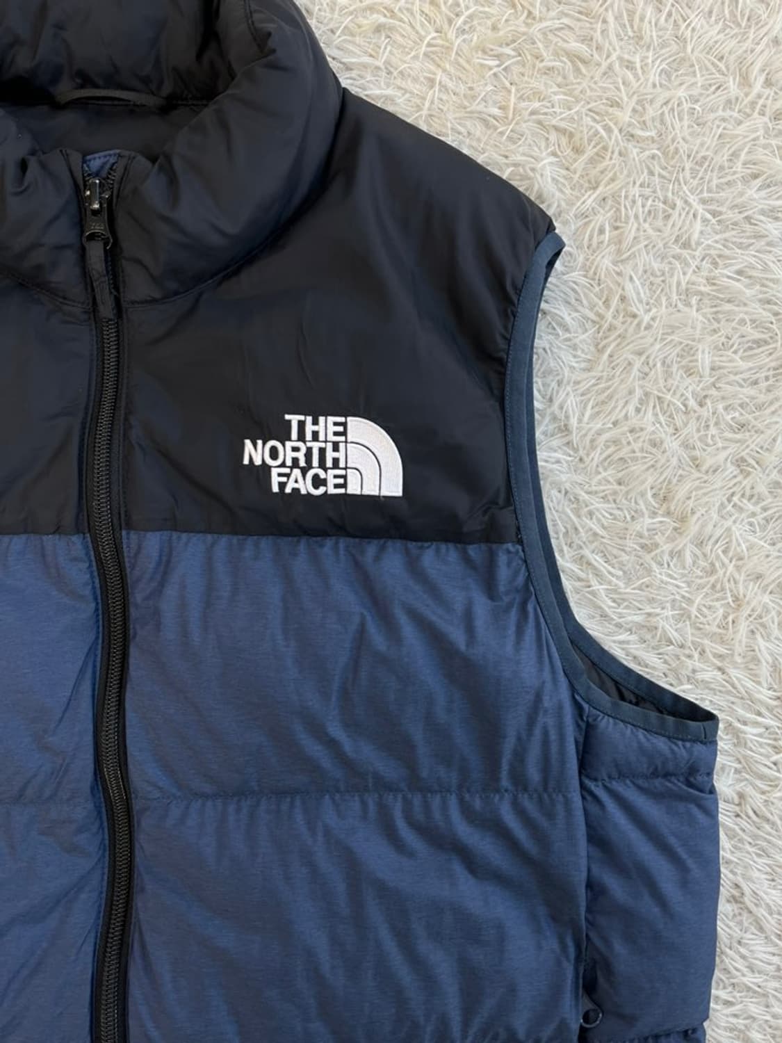 노스페이스 경량 패딩 조끼/#400 상품이미지2