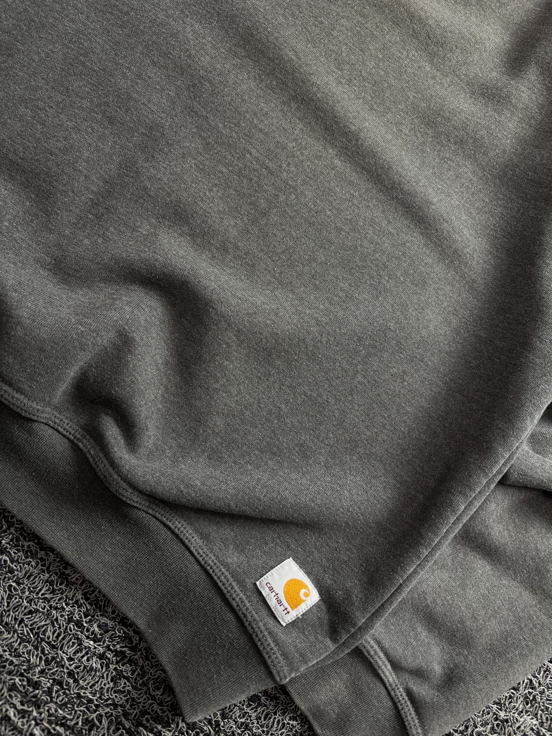 칼하트 WIP 시그니처 미니멀 크루넥 맨투맨 3912 상품이미지3