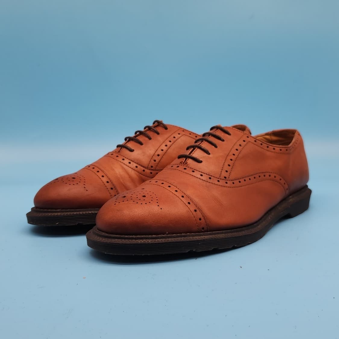 o 닥터마틴 브로그 남성로퍼 270 상품이미지1