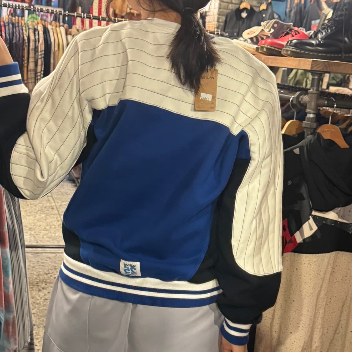 adidas 아디다스 니고 블락드 맨투맨 상품이미지4