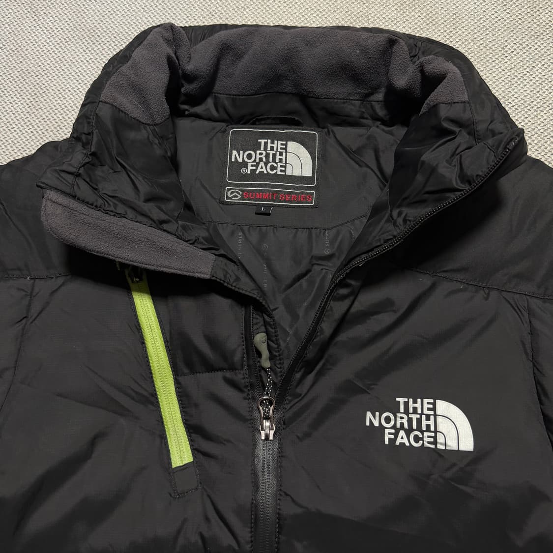 노스페이스 써밋시리즈 구스다운 패딩자켓 상품이미지2