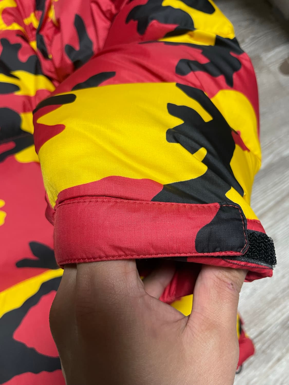 슈프림 노스페이스 스플릿 카모 눕시패딩 상품이미지5