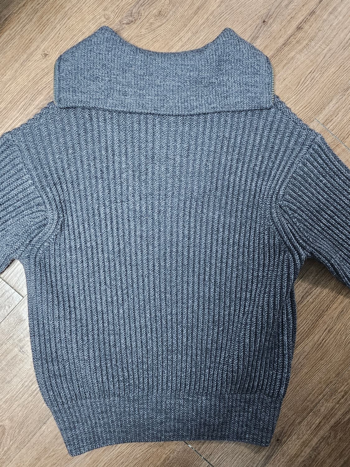 아미 울 니트 L 상품이미지2