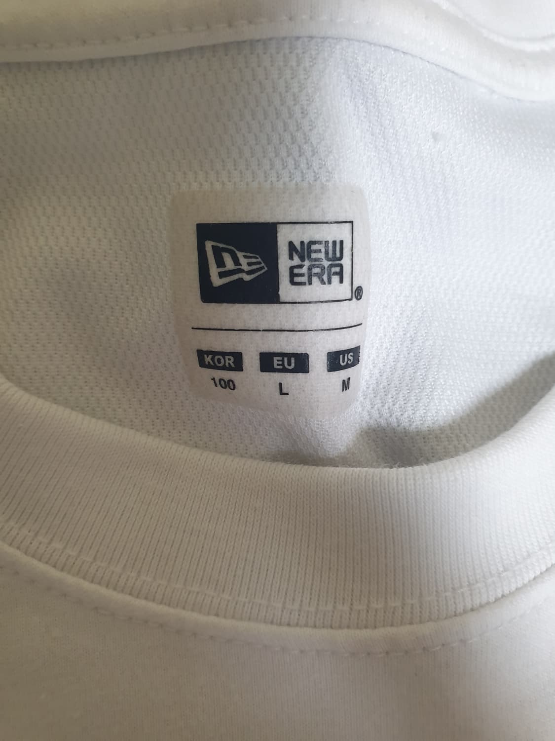 뉴에라 워너 브라더스 100주년 대피 덕 반팔 티셔츠 화이트 L 100 상품이미지6