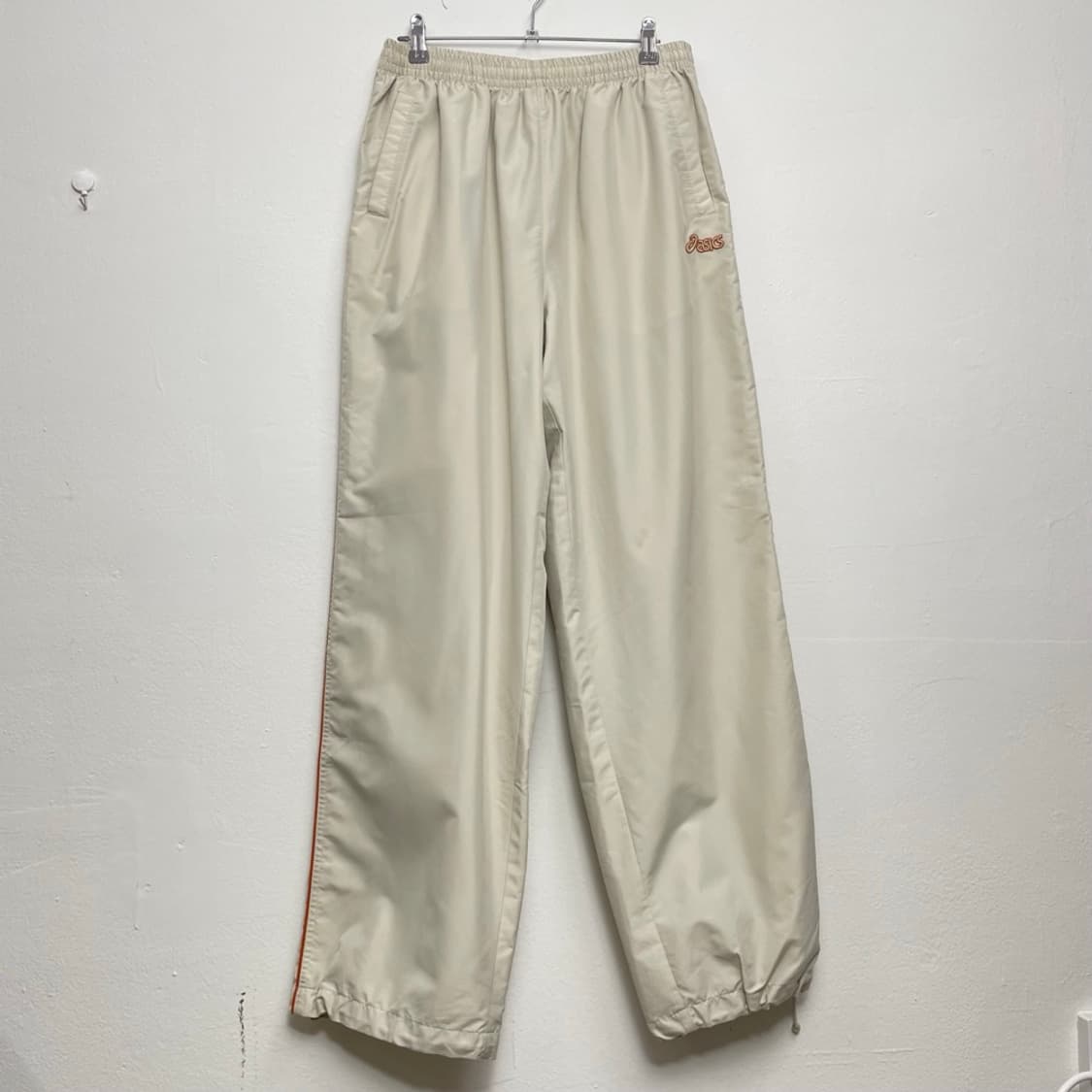 아식스 Asics 아이보리 올드스쿨 트랙 팬츠 95 (110) 상품이미지1