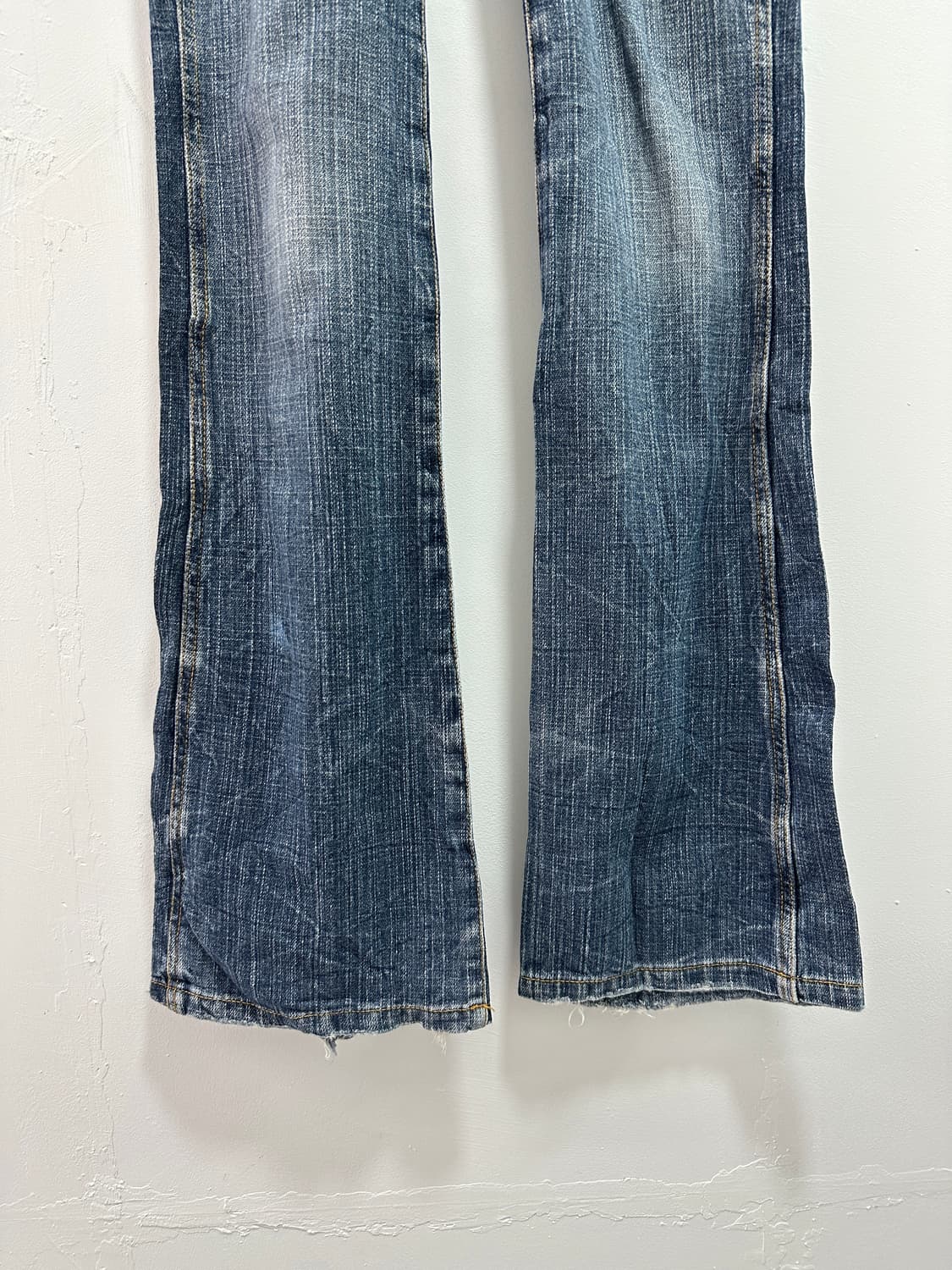 Vintage destroyed washing flare pants 상품이미지3