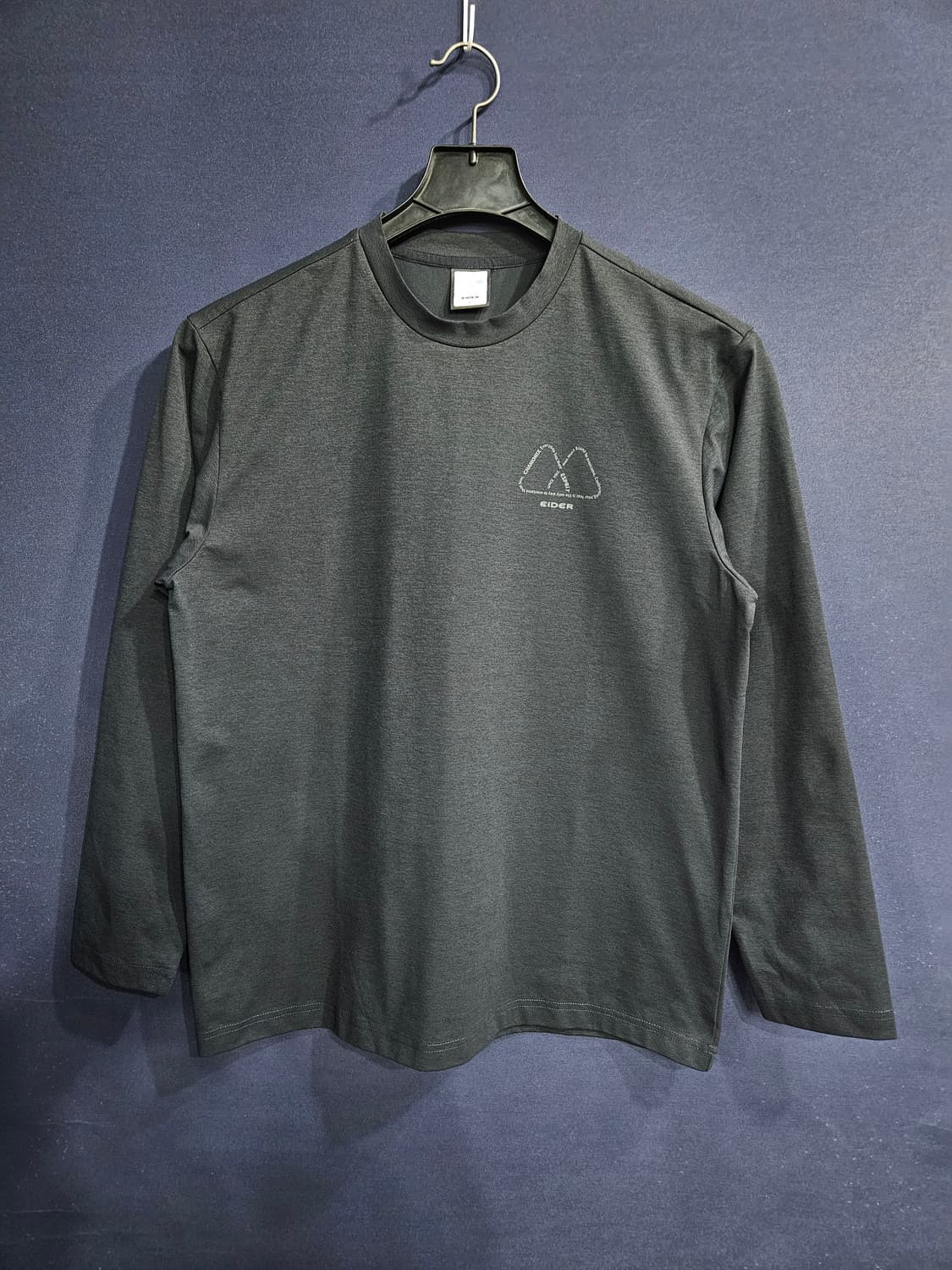 아이더 블랙차콜 남성 100 긴팔티셔츠 상품이미지1