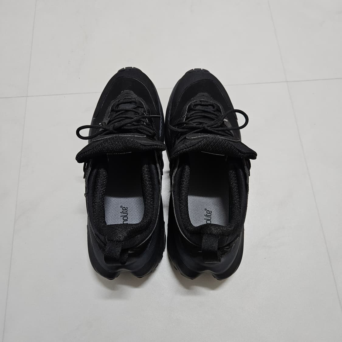 호카오네오네 카하2 GTX 로우 고어텍스 트래킹화 270 상품이미지3