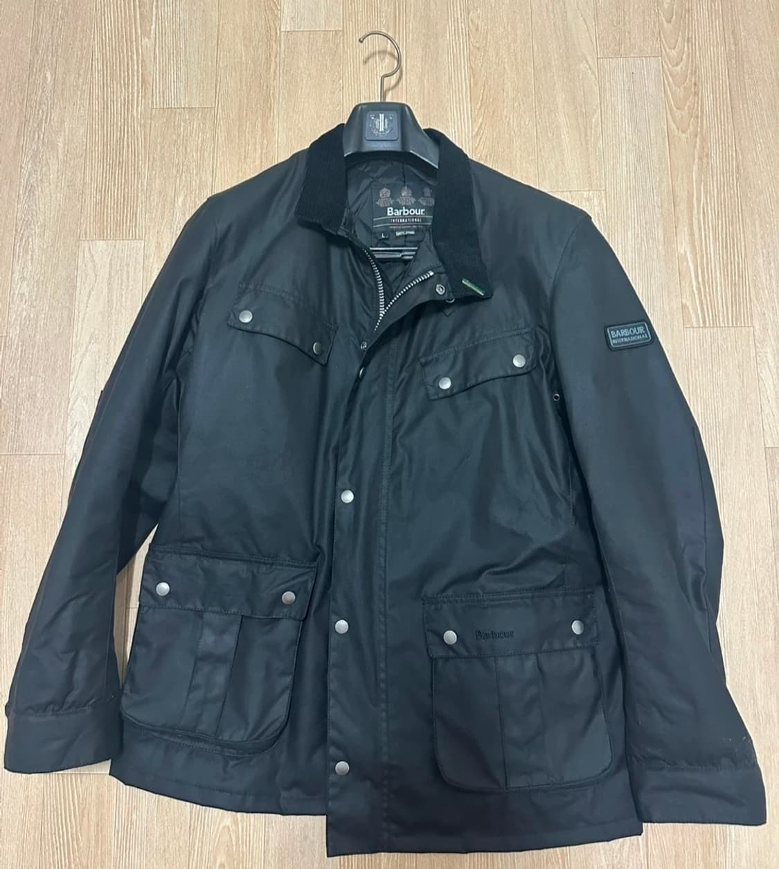 바버 인터네셔널 듀크 왁스 자켓 블랙 L 상품이미지1