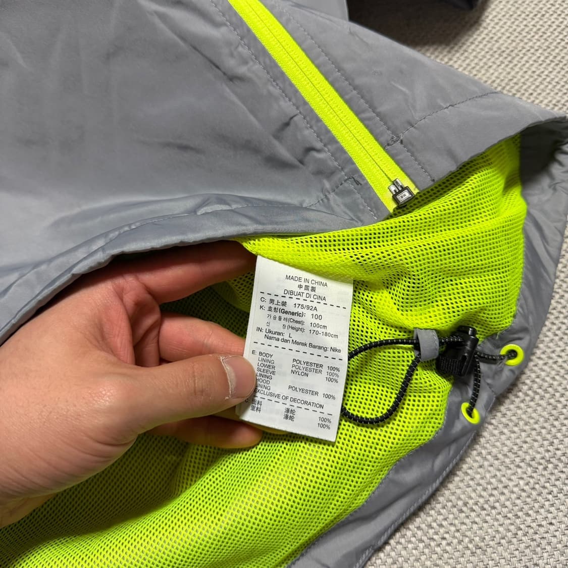 나이키 스몰 스우시 바람막이 자켓 상품이미지3