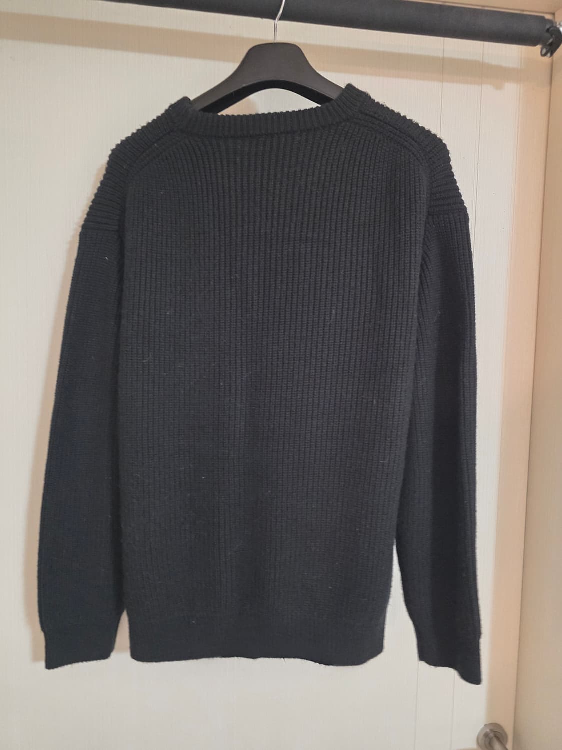 셀린느 로고 니트 블랙m 상품이미지4