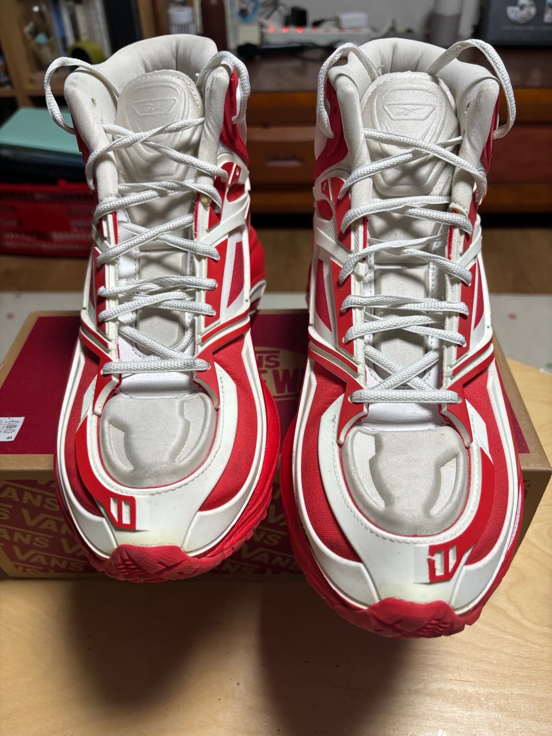 290) 리복 강혁 프리미어 로드 모던 미드 화이트 레드 상품이미지1