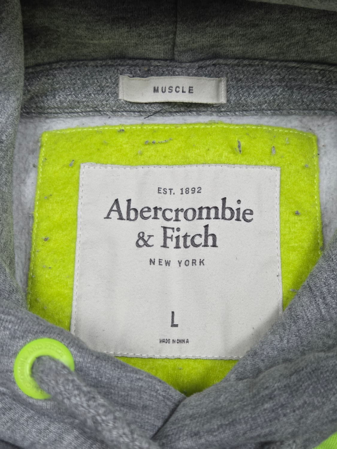 [아베크롬비] 머슬핏 네온 아플리케 로고 후드티 | A00167 상품이미지3