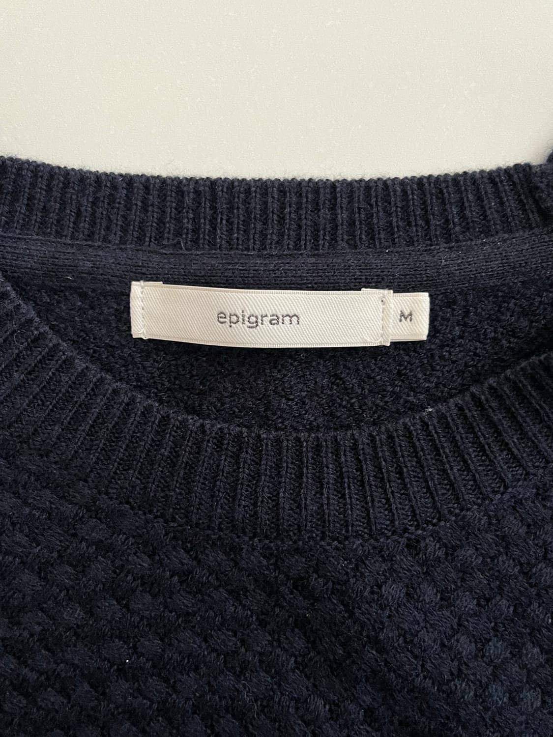 95) 19fw 시리즈 에피그램 니트 네이비 상품이미지4