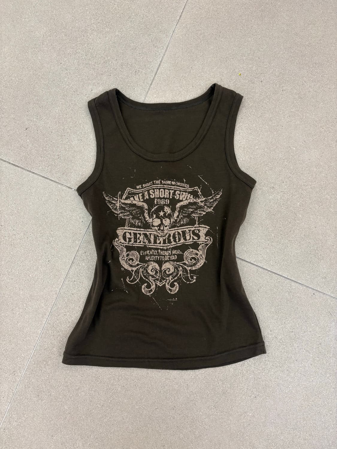 카키 해골 프린팅 슬리브리스 상품이미지1