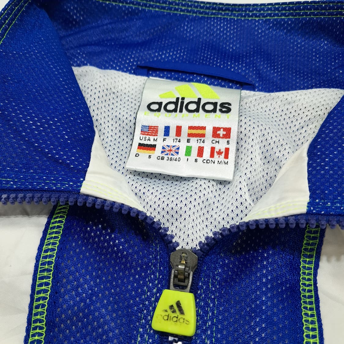 CN816 M 아디다스 EQUIPMENT 90s 윈드브레이커 자켓 상품이미지5