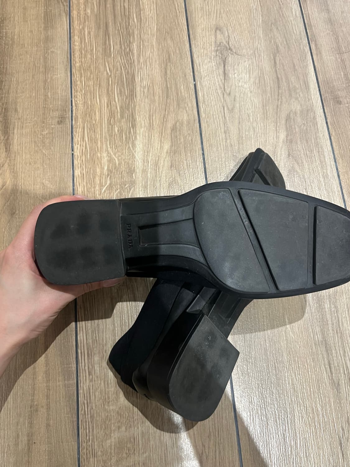 Prada 로퍼 구두 37 1/2 상품이미지3