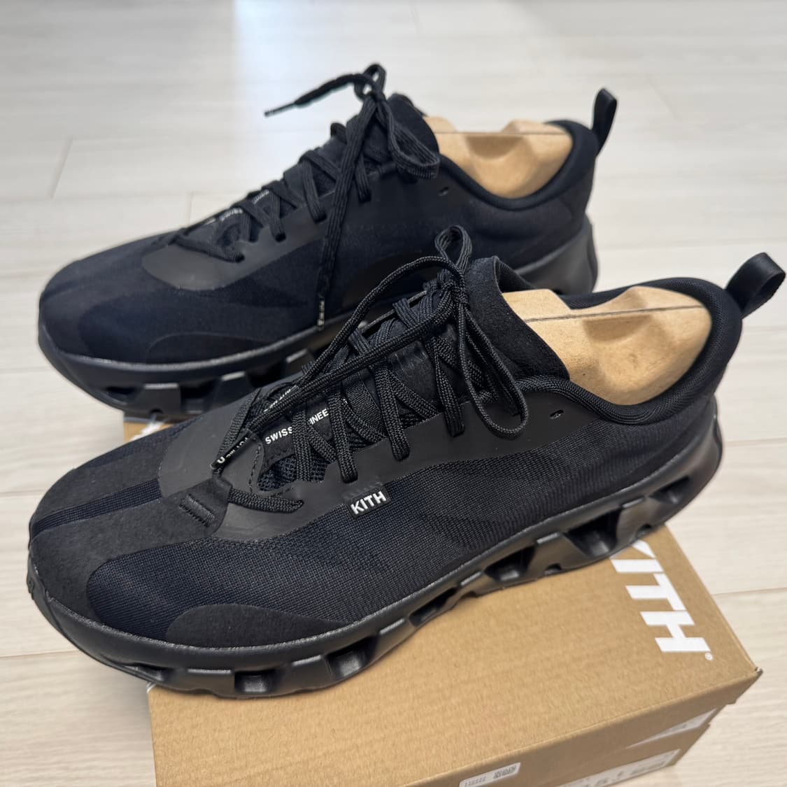 온러닝 X 키스 On Running Kith K-Tech 1 (265) 상품이미지2