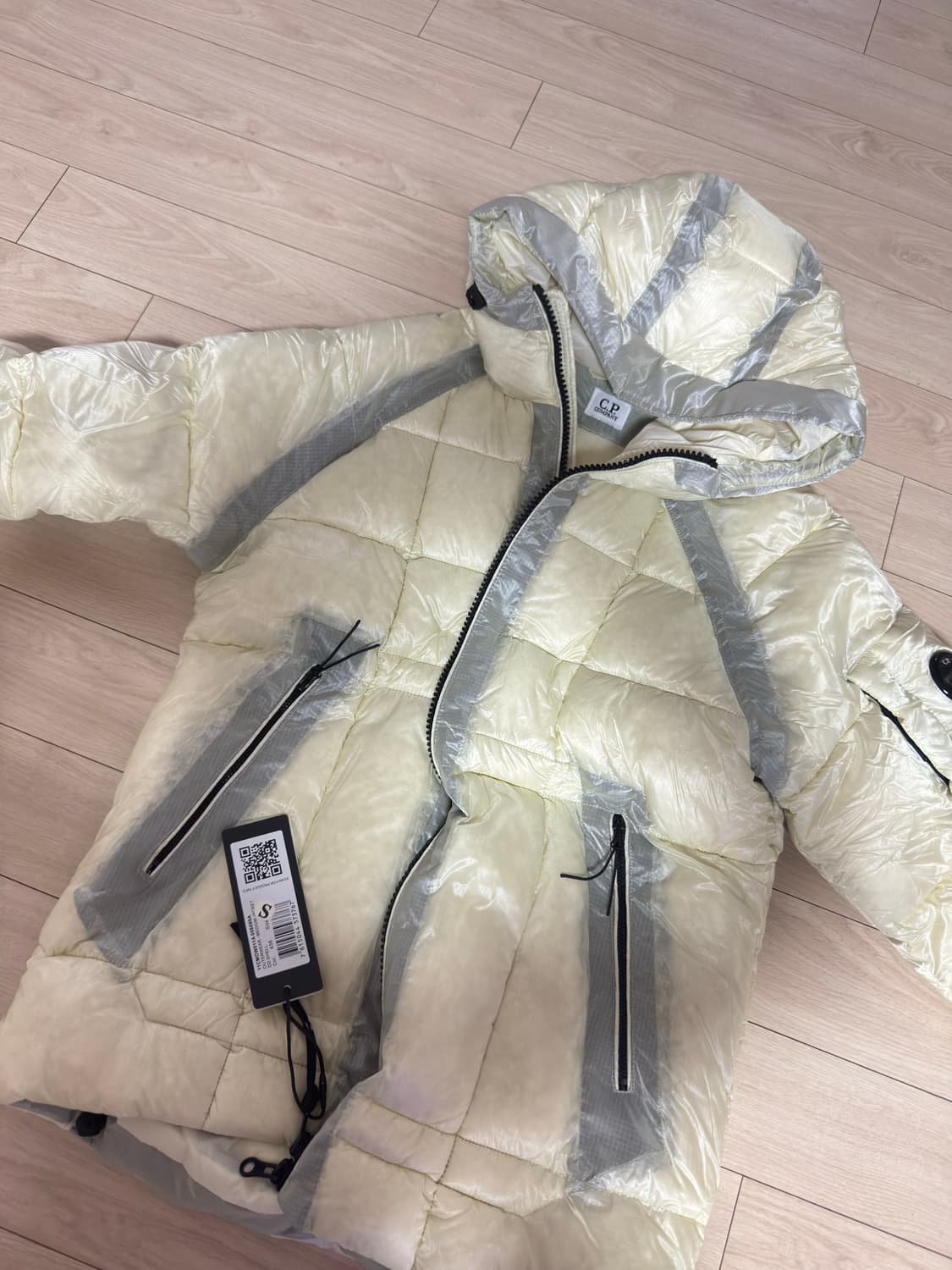 디디쉘 씨피컴퍼니패딩 상품이미지1