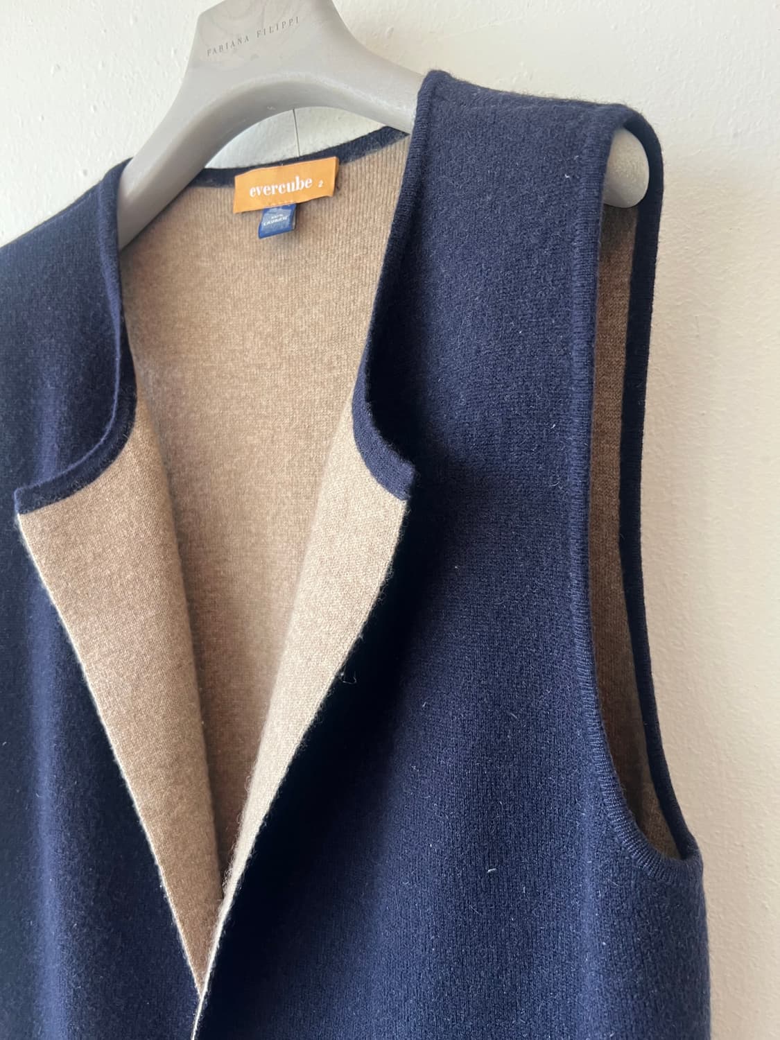 에버큐브 여성 네이비 캐시미어100 니트조끼 롱조끼 상품이미지4
