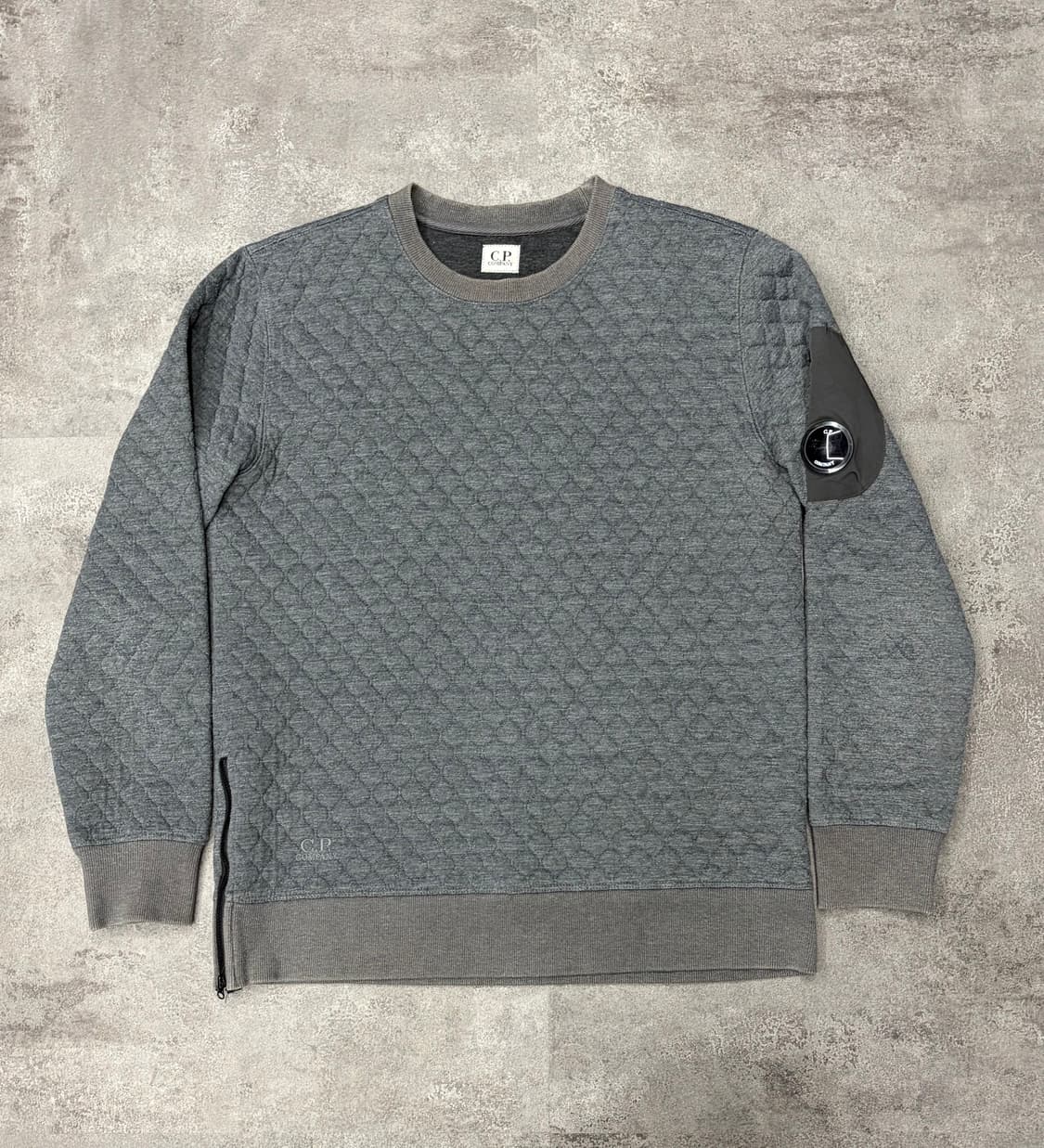 CP컴퍼니 렌즈 와플 맨투맨 그레이 상품이미지1