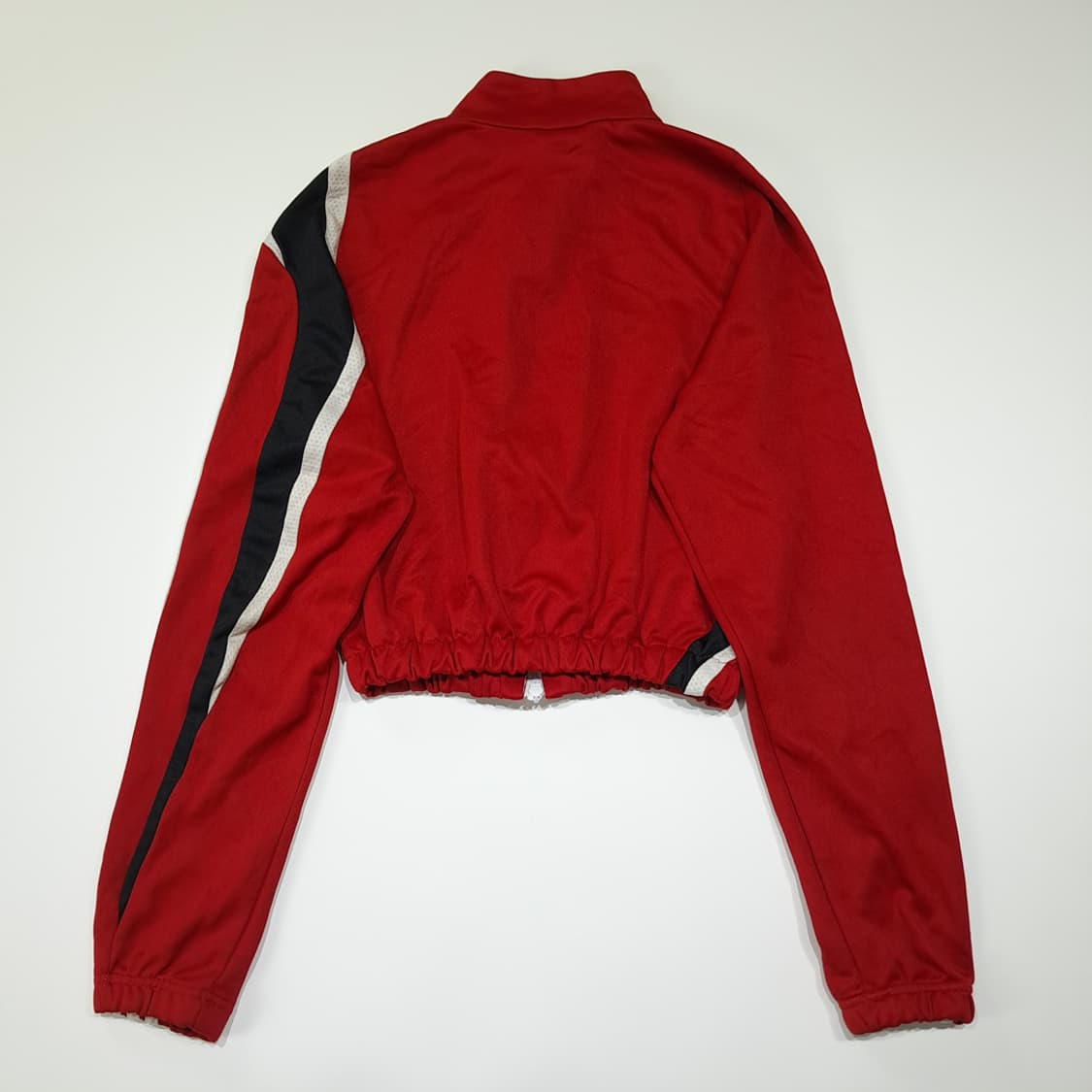 CL913 FREE 아디다스 00s 레드 리메이크 크롭 자켓 상품이미지5