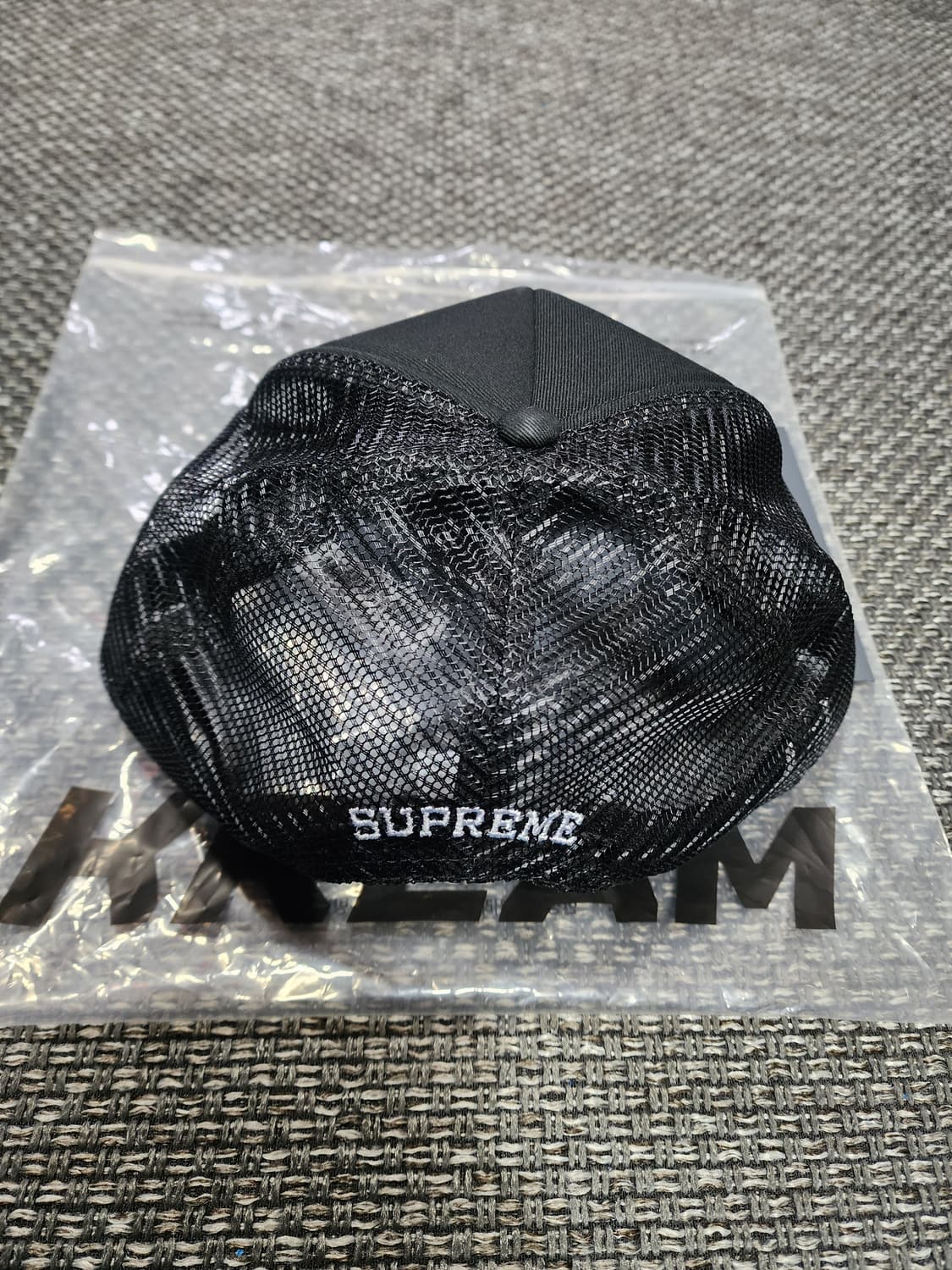 슈프림 X 바운티 헌터 콜라보 블랙 스냅백 모자 상품이미지6