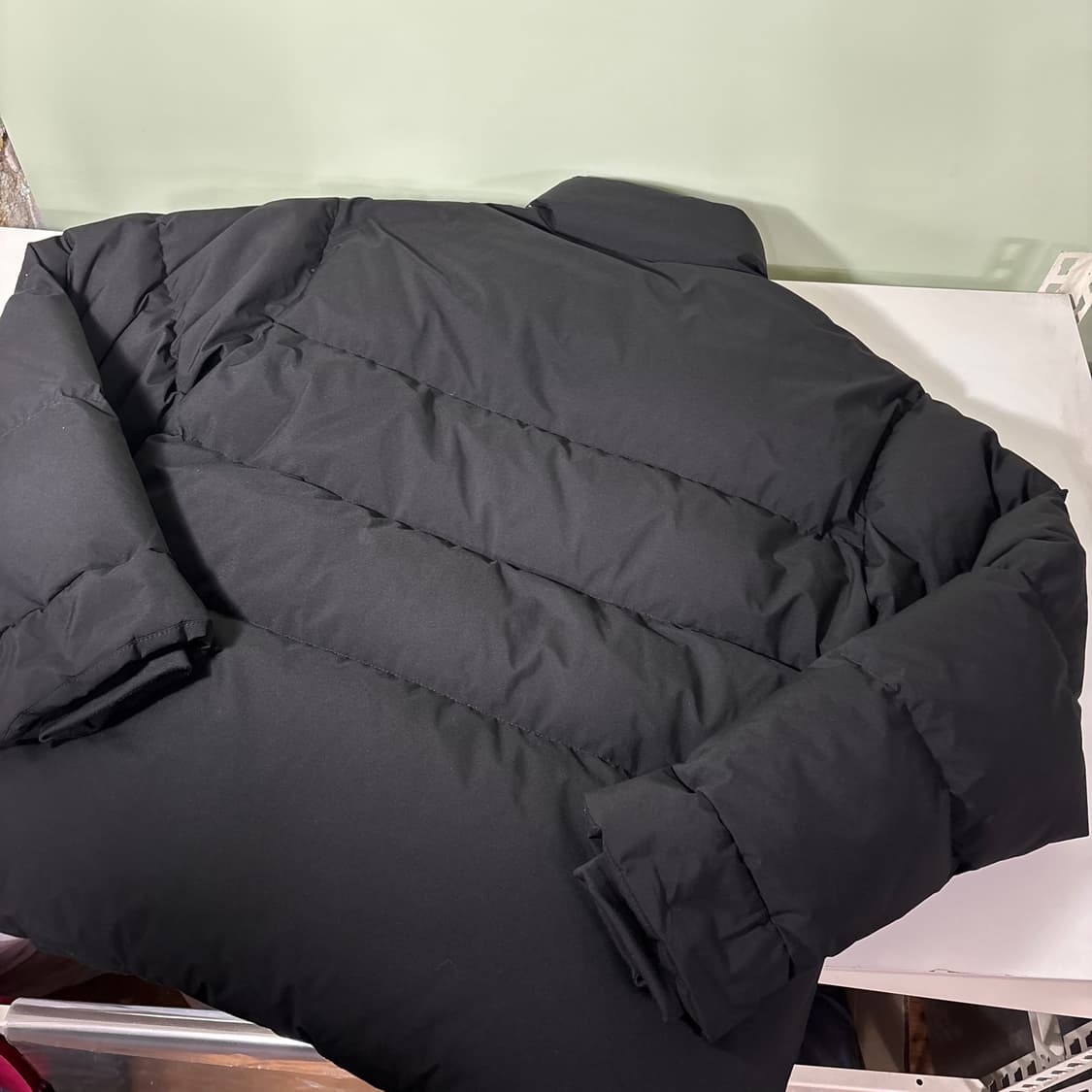 L 라퍼지스토어 블랙 필파워700 덕다운패딩 상품이미지3