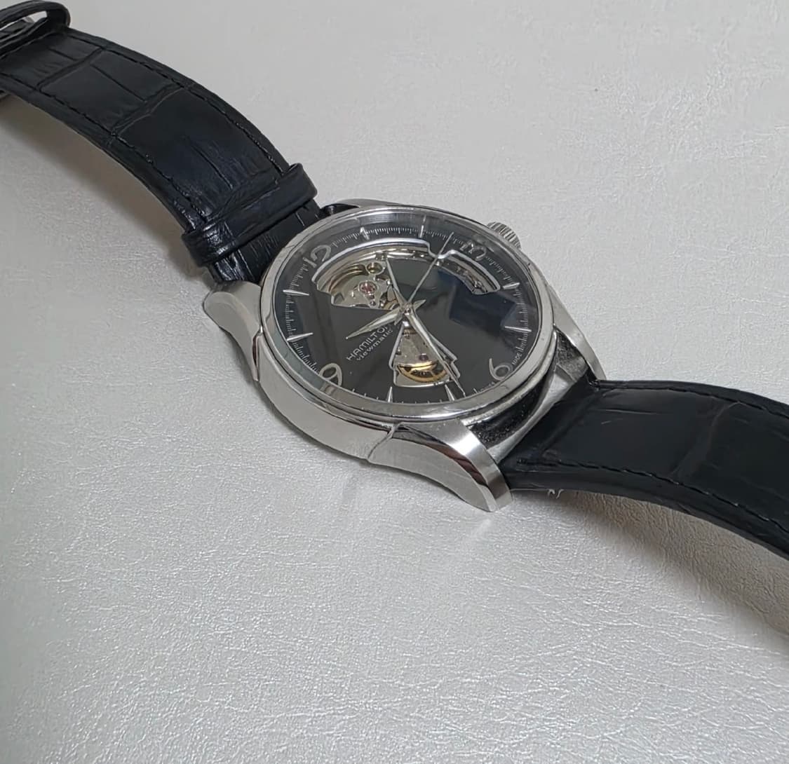 해밀턴 재즈마스터 오픈하트 40mm 상품이미지2