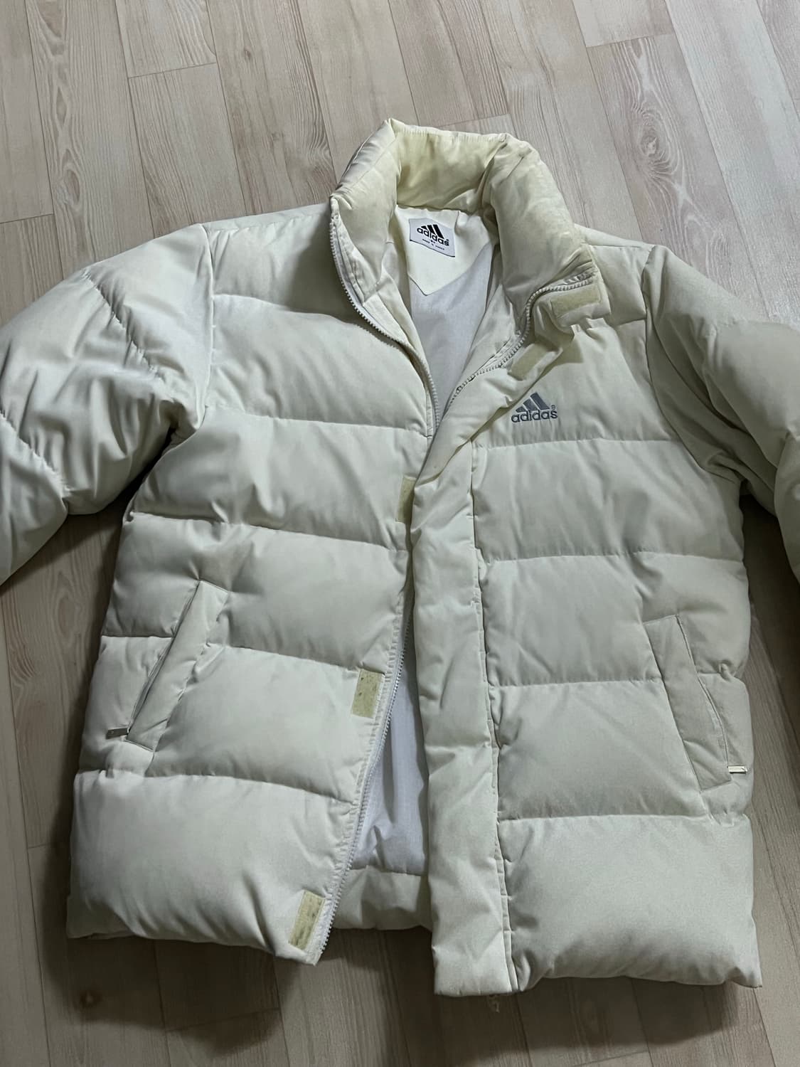 아디다스 아이보리 패딩 상품이미지1