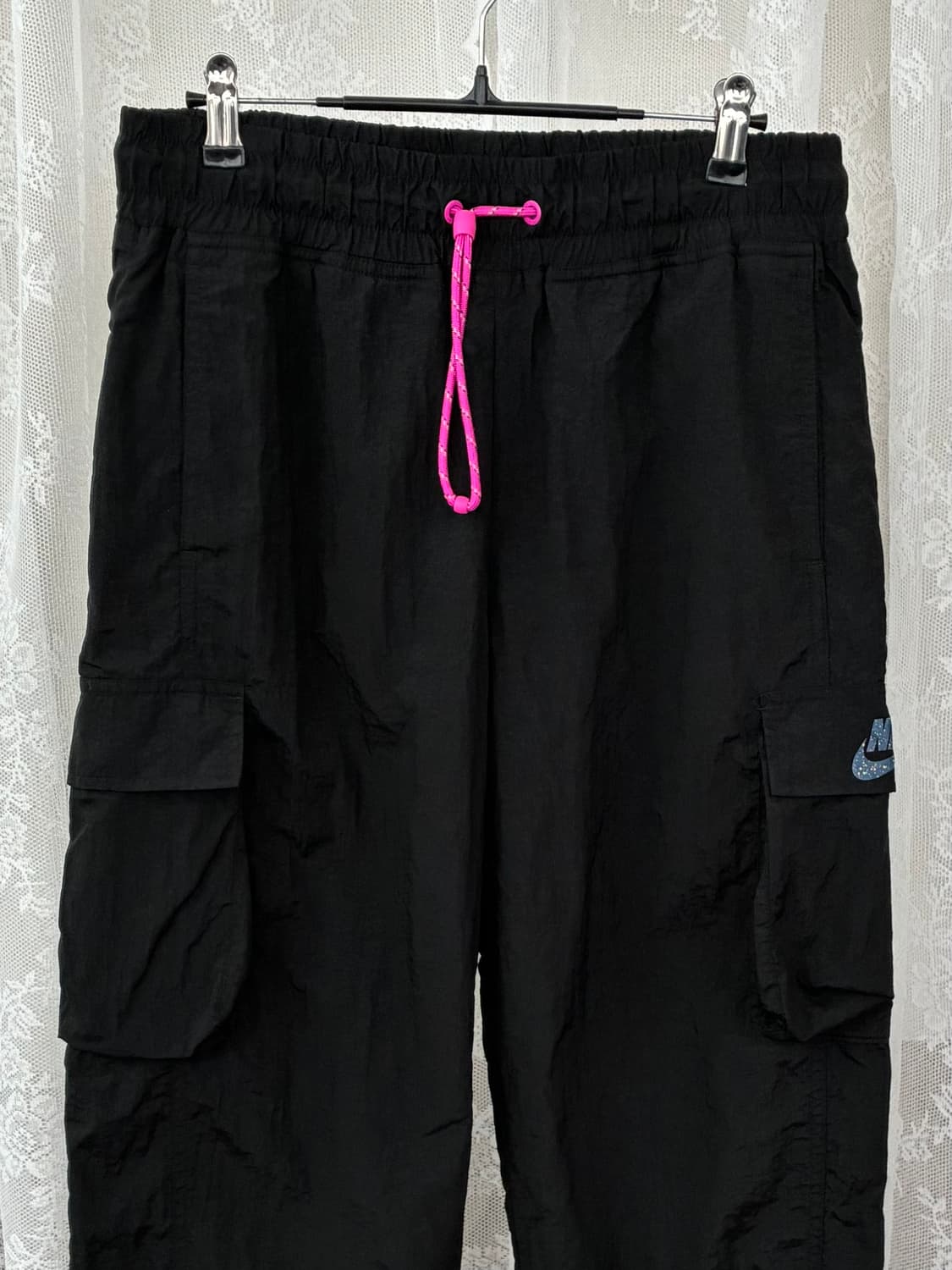 M) 나이키 우먼 나일론 카고 조거 팬츠 블랙 상품이미지3