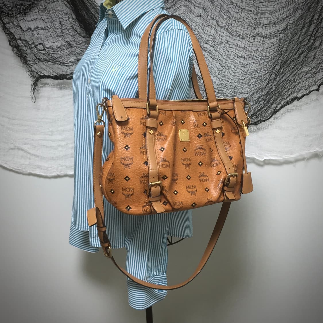MCM stud detail vtg shoulder bag 상품이미지10