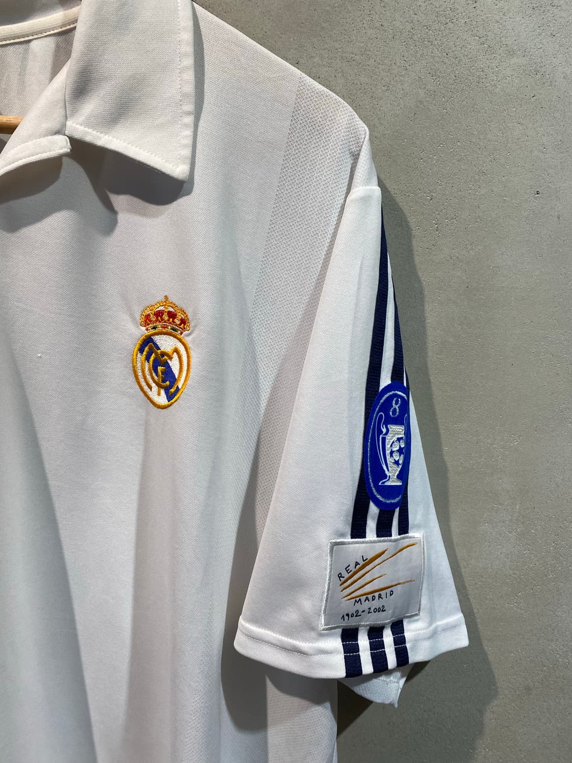 02-03 레알마드리드 피구 백주년 홈 유니폼 상품이미지3