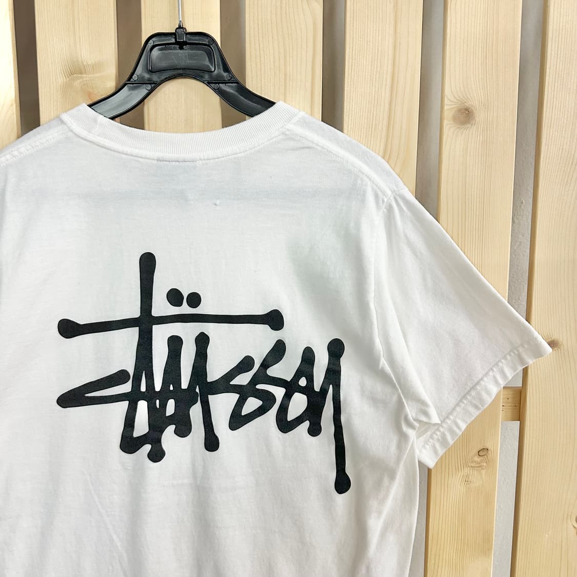 (S) 스투시 반팔 티셔츠 화이트 빅로고 상품이미지5