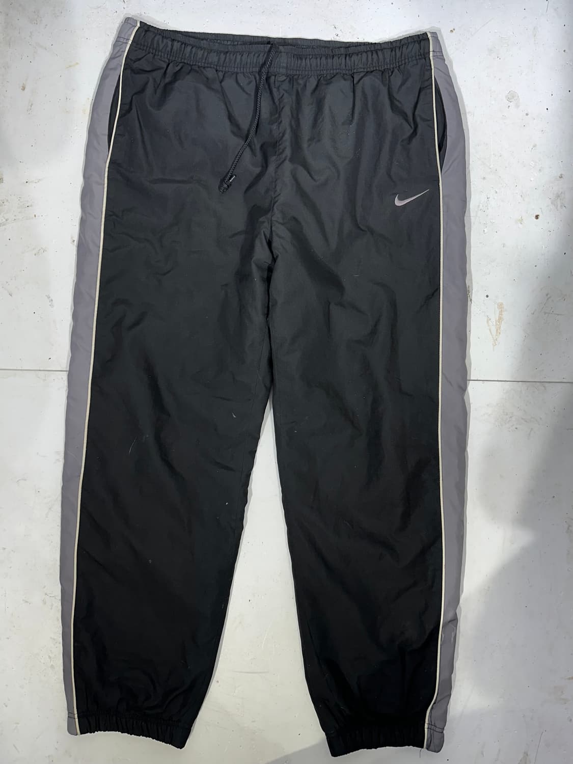 00s 나이키 블랙 와이드 그레이 사이드 라인 트랙 팬츠  상품이미지4