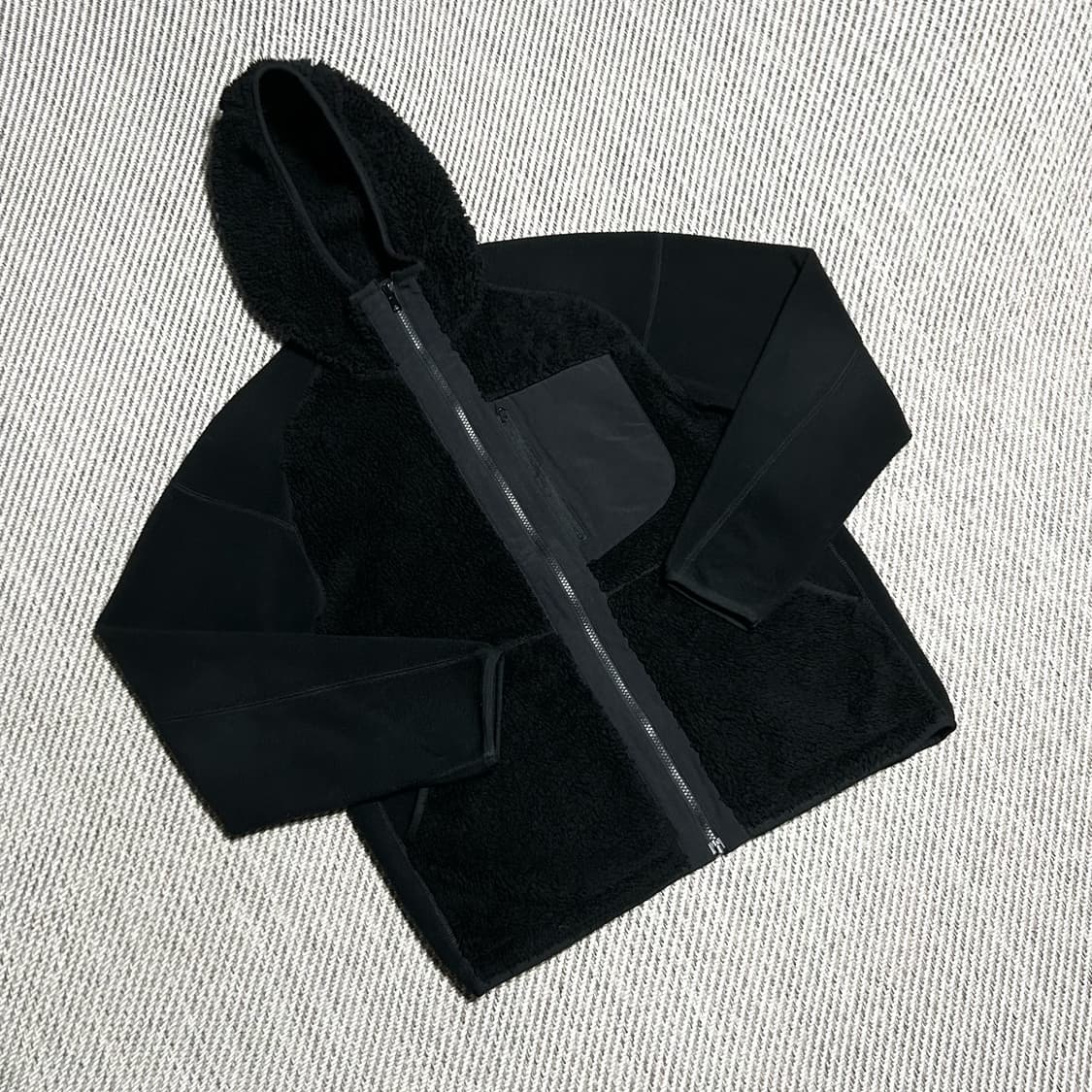 [M] 유니클로 x 화이트 마운티니어링 콜라보 후리스 후드집업 자켓 상품이미지2