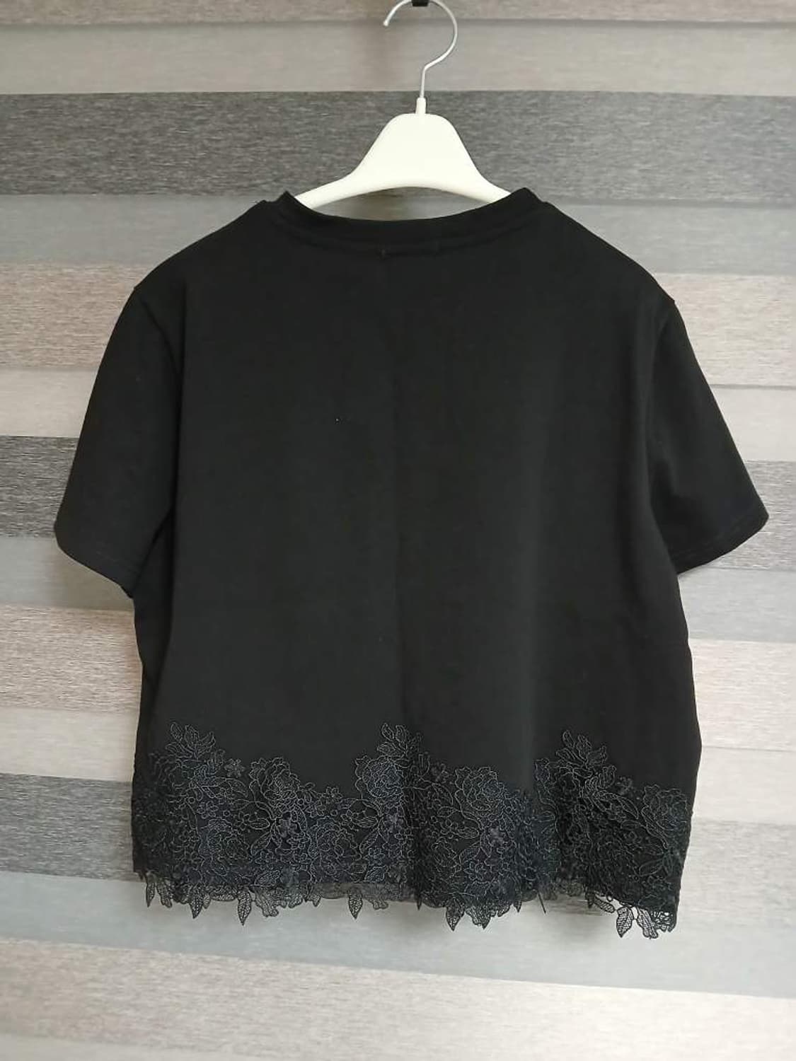 미우미우 반팔 티 상품이미지2