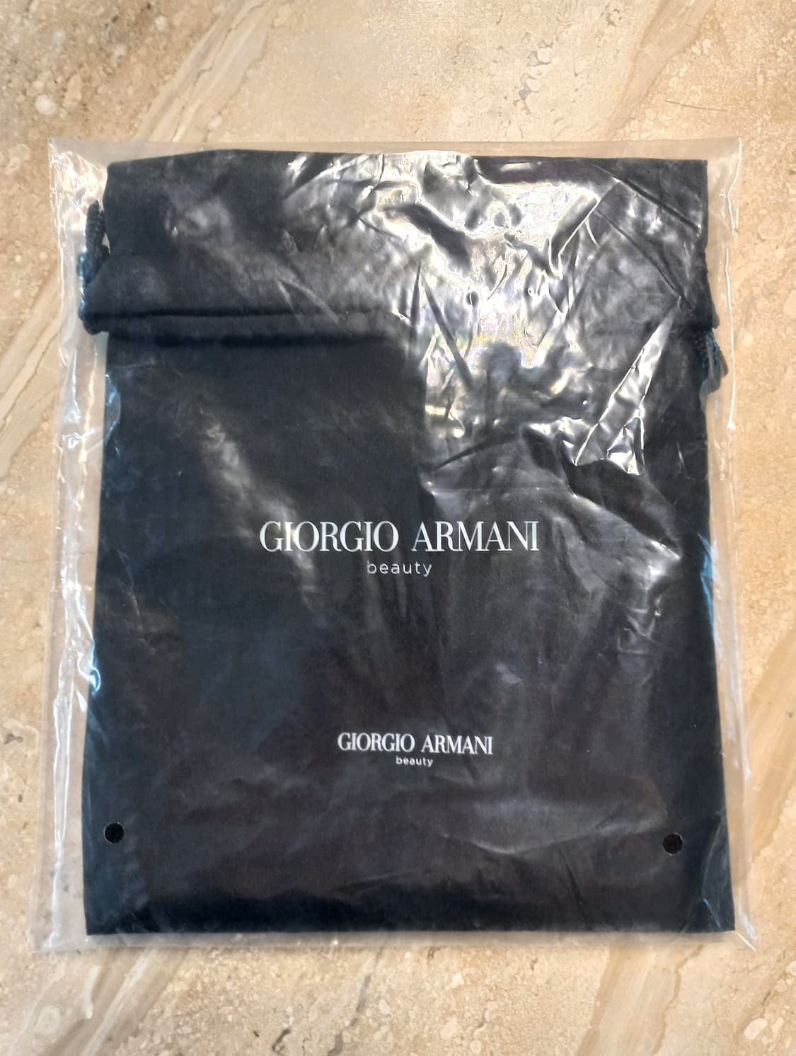 알마니 ARMANI 레드 벨벳 파우치 (새제품) 상품이미지9