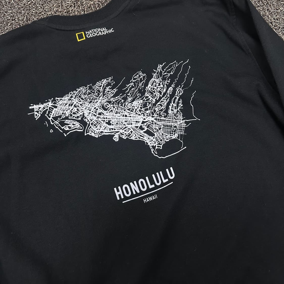 내셔널지오그래픽 맨투맨 블랙 L 상품이미지4