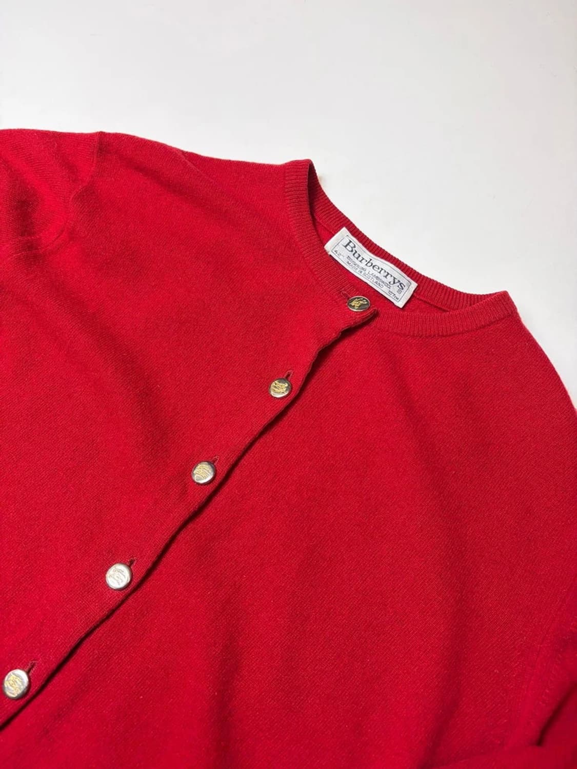 버버리 90's 금장 니트 가디건 PN9227 상품이미지2