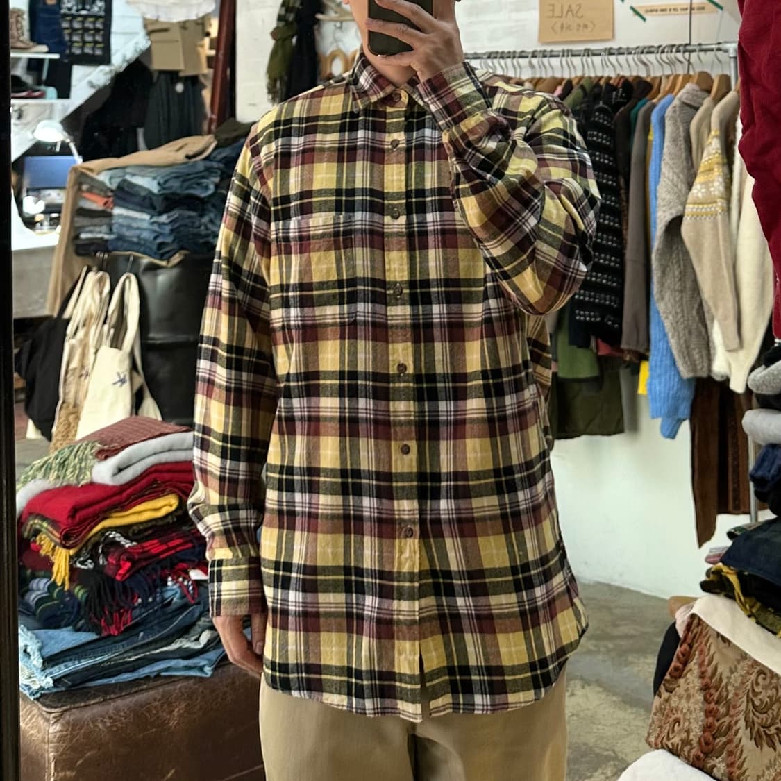 (착용컷) 유니클로 체크 셔츠 (남성용 105) 상품이미지3