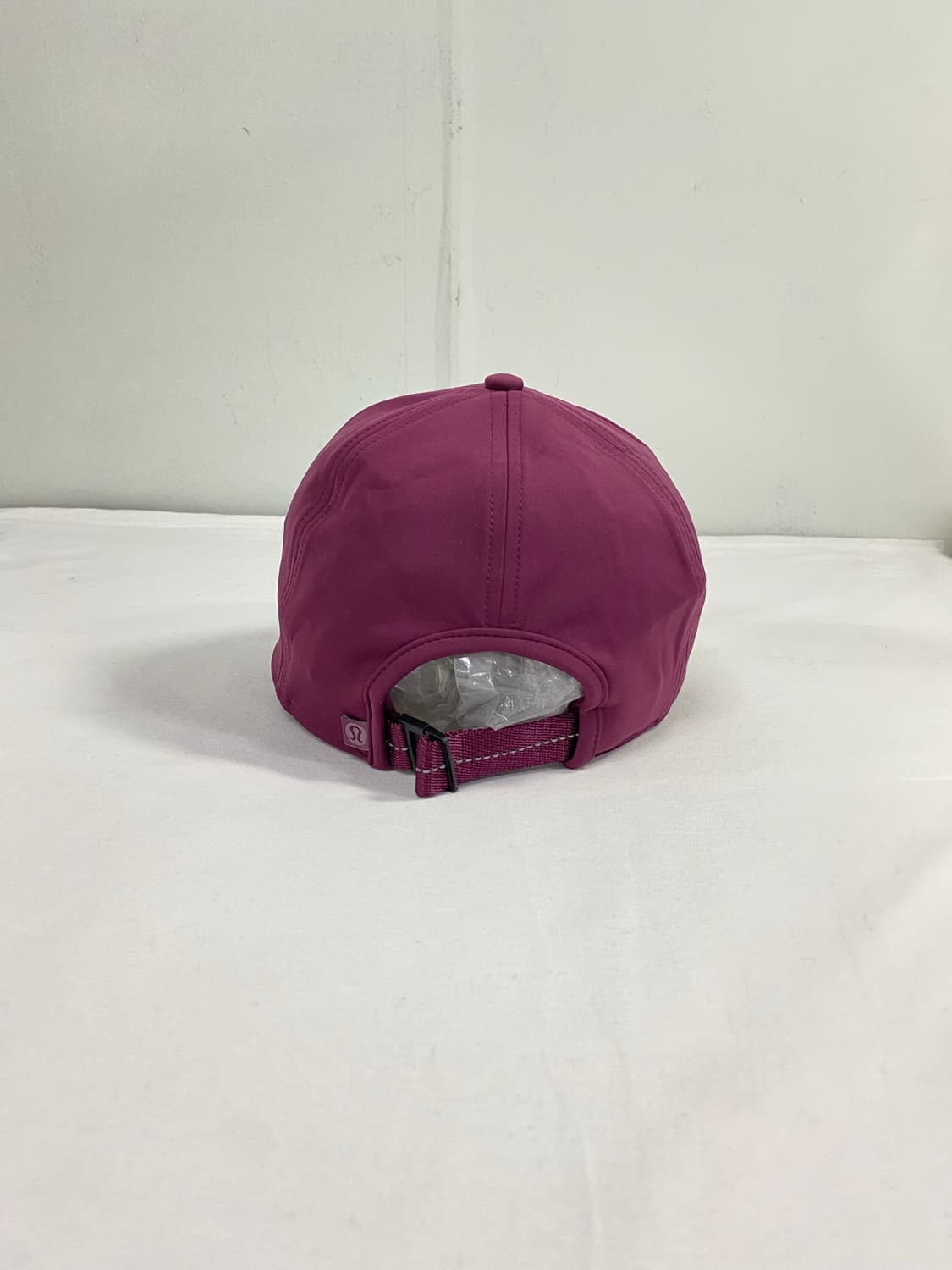 룰루레몬 버건디 러닝 볼캡 상품이미지3