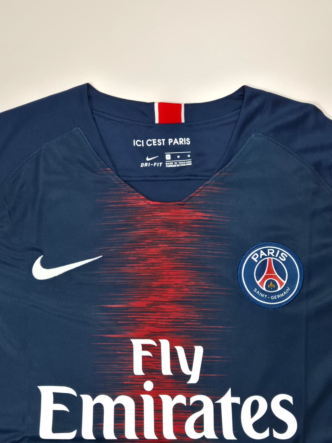 18-19시즌 파리생제르망 네이마르 홈 유니폼 M사이즈 상품이미지3